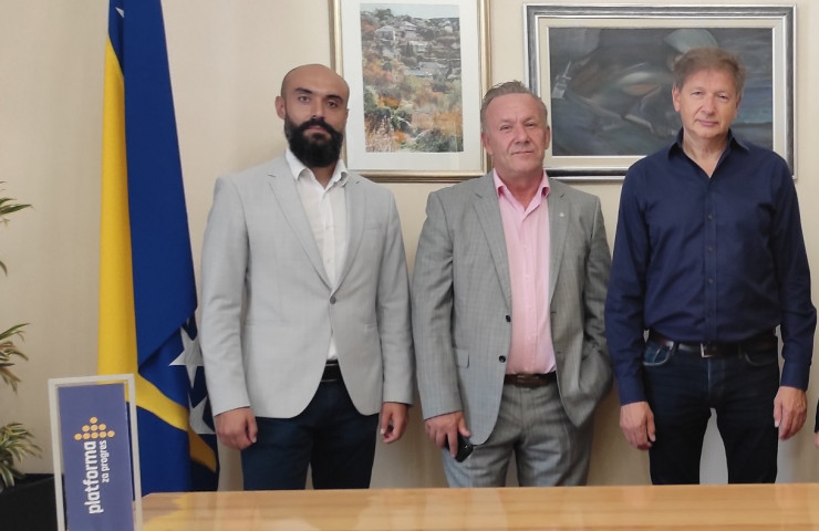 Predstavljeni kandidati za načelnika Ilidže i gradonačelnika Bihaća